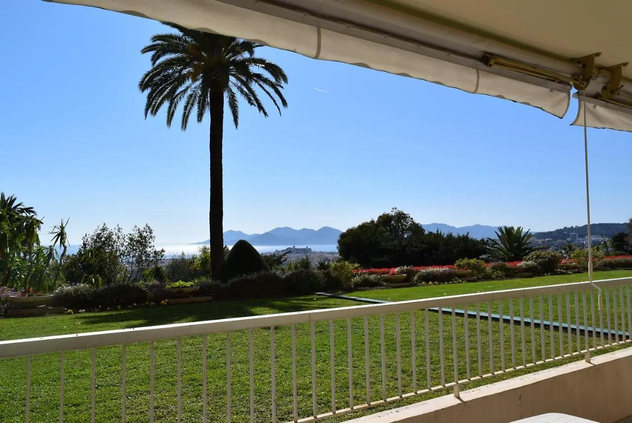 Apartmán Le Renoir Cannes