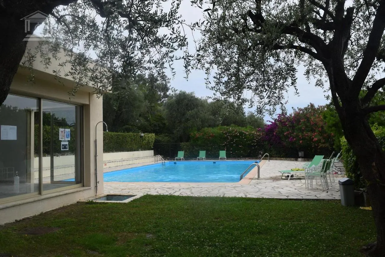 Apartmán Le Renoir Cannes