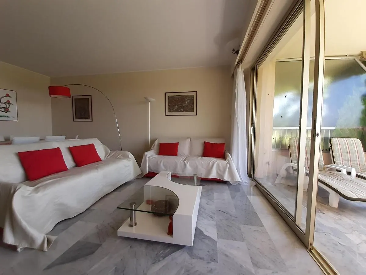 Apartmán Le Renoir Cannes 0*,  Francie