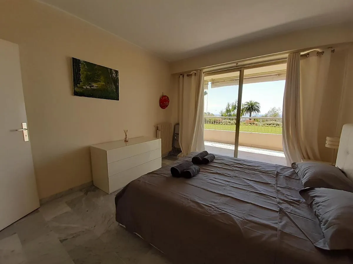 Le Renoir Apartment Cannes France